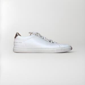 Women’s Common Projects Achilles Low White Silver Leather Sneakers Size 9.5